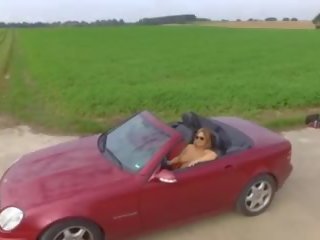 Nackt kreuzfahrt mit meine cabrio, kostenlos nackt christy sex klammer 71