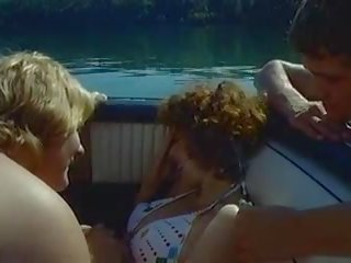 Julia 1974: američanke & velika prsi seks video film c2
