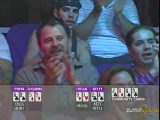 Blond puma swede wins une jackpot dedans poker