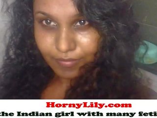 इंडियन पोर्न्स्टार seductress लिली कंपन उसकी बड़े गधे