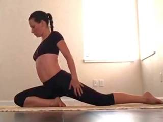 Evangeline lilly yoga, ücretsiz nemfomanyak kaza x vergiye tabi film mov 75