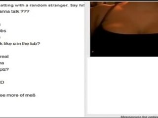 Femme tremblement son nichons sur omegle - morecamgirls.com